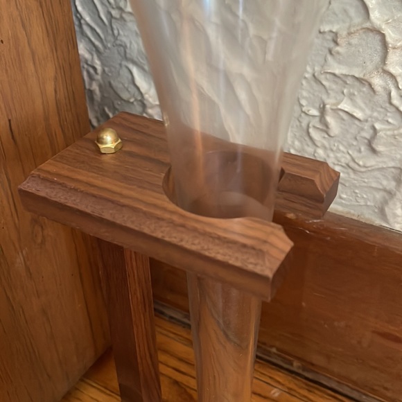 Sold…..  Half yard of ale with stand - New in Box - Picture 2 of 3